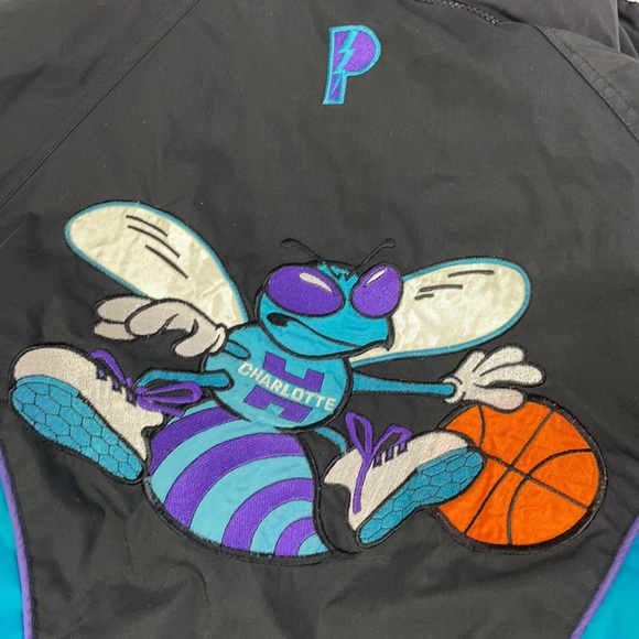 NBA Charlotte Hornets 1990s Jacket sz L - Picture 2 of 7